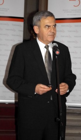 A temesv&aacute;ri forradalom kit&ouml;r&eacute;s&eacute;nek 25. &eacute;vfordul&oacute;j&aacute;n az Erd&eacute;lyi Magyar Nemzeti tan&aacute;cs eml&eacute;khetet szervezett